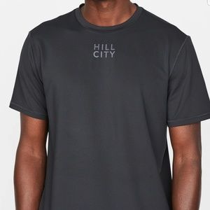 Hill City black m performance tee